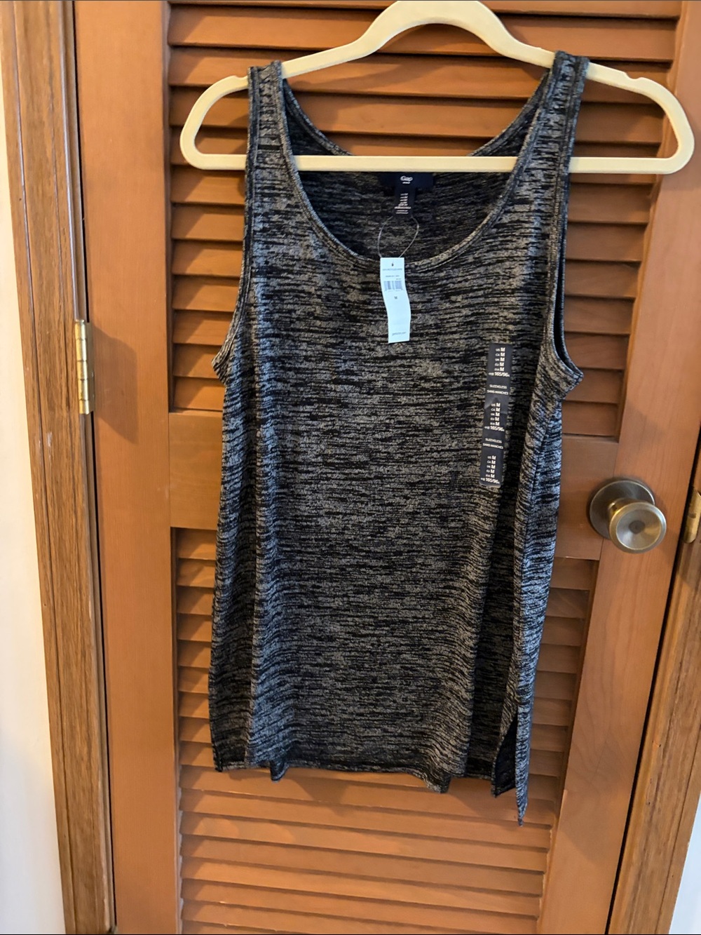 GAP Women's Black & Gray Marled Scoop Neck Tank